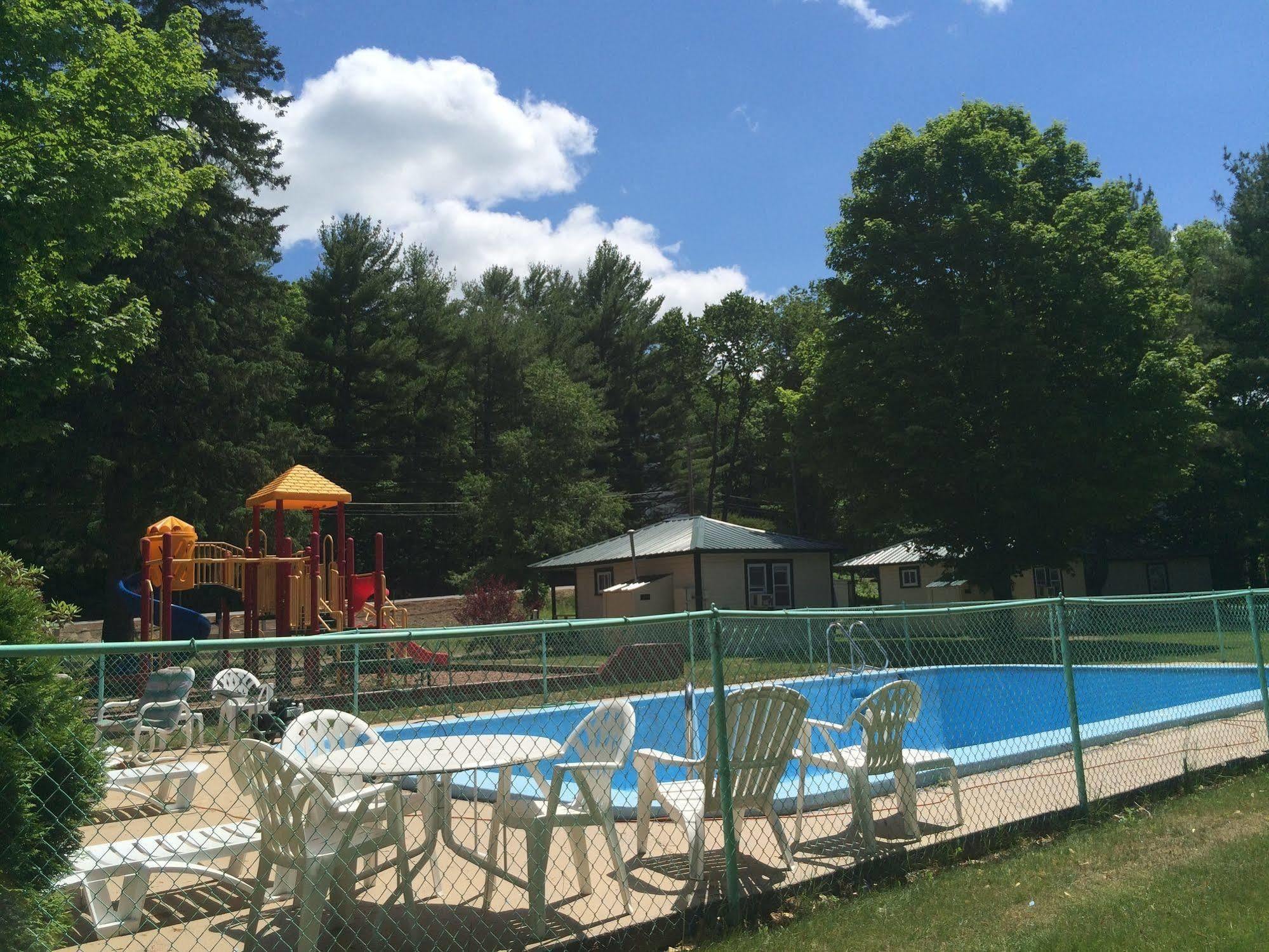 Perry'S Motel And Cottages North Conway Exterior foto